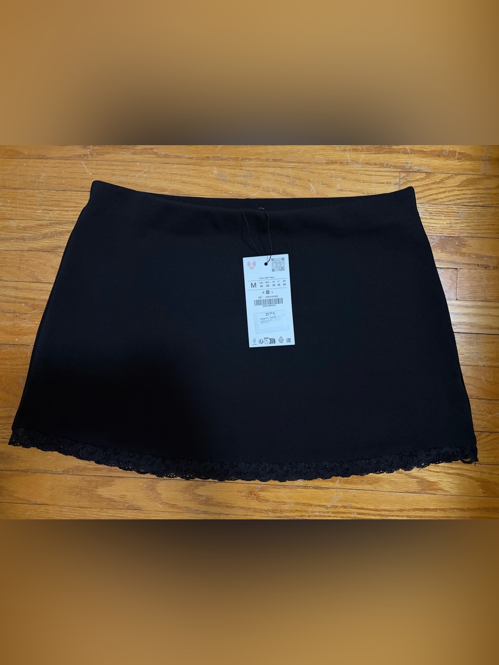 Zara Seamless Black Lace-Trim Slip Skirt